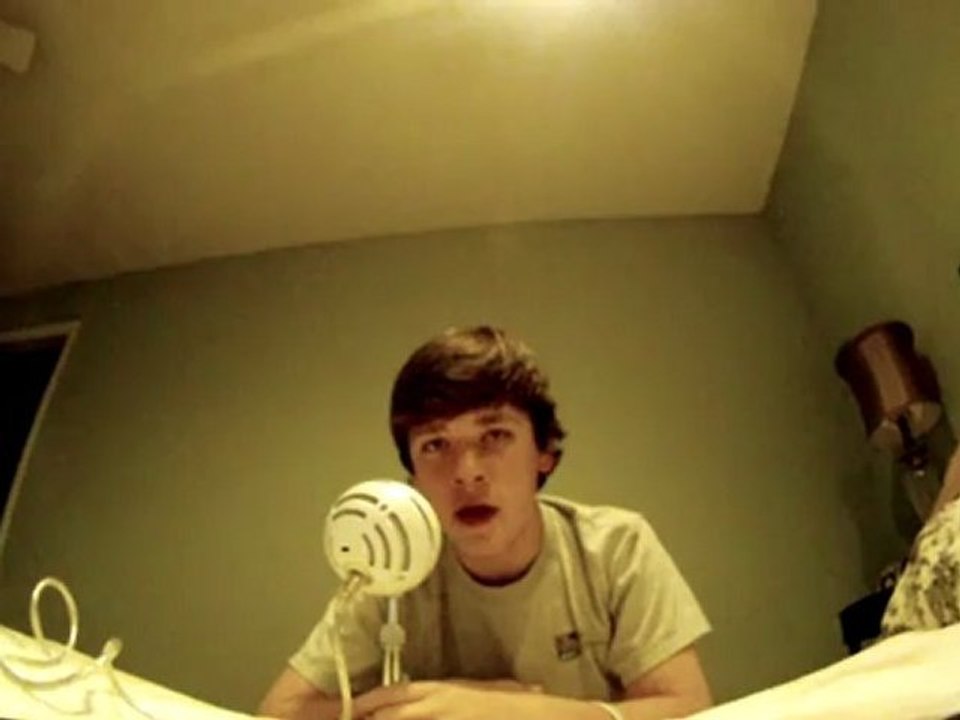 A 14 ans, Jake possède la voix des bandes-annonces U.S