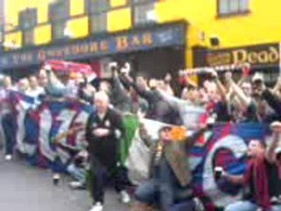 PSG fans in derry lutece falco