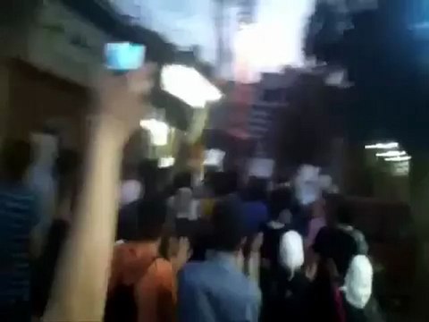 فري برس دمشق الزاهرة القديمة مع قطع الطريق وقسم الشرف15 4 2012 Damascus