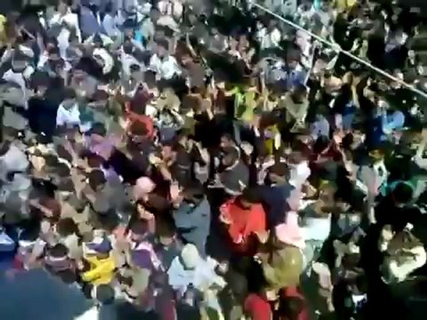 فري برس ادلب دير الشرقي مظاهرة على العهد ماضين الأحد 15 4 2012 Idlib