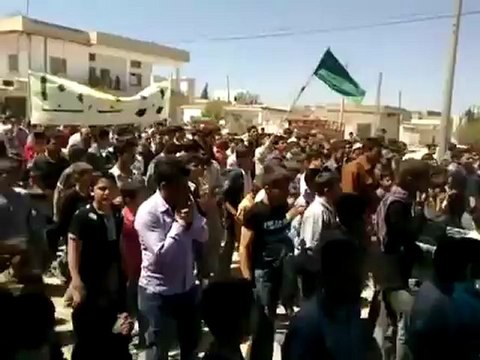 فري برس ادلب زردنا نصرة لحلب الملتهبة وحمص المنكوبة 15 4 2012 Idlib
