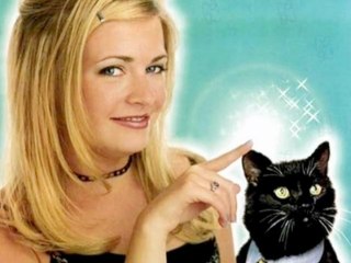 Who Will Be The New Sabrina In The Remake Of 'Sabrina The Teenage Witch' ? - Hollywood News