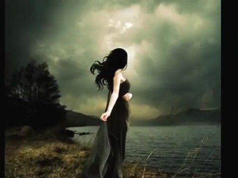 Aslı GÜNGÖR YENİLDİM SANA