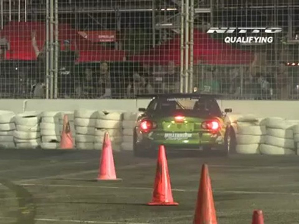 JEFF ABBOTT  During Qualifying for Top 32 @ Formula Drift Las Vegas 2011 (first run)