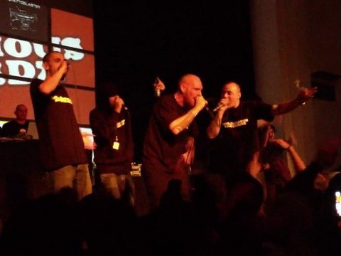 INGLOURIOUS BASTARDZ 5H DU MAT concert salle ernest renan 7/4/2012 (part4)