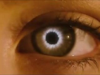 'The Host (La Huésped)' - Téaser -tráiler español