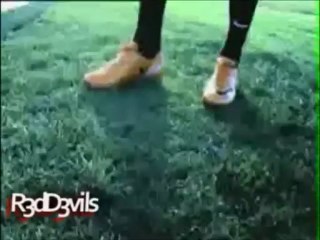 CRISTIANO RONALDO CARRERA CON BUGATTI