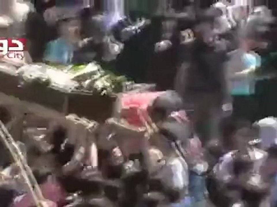 فري برس ريف دمشق تشييع الشهيد الطفل يوسف النجار دوما 16 4 2012 ج4 Damascus