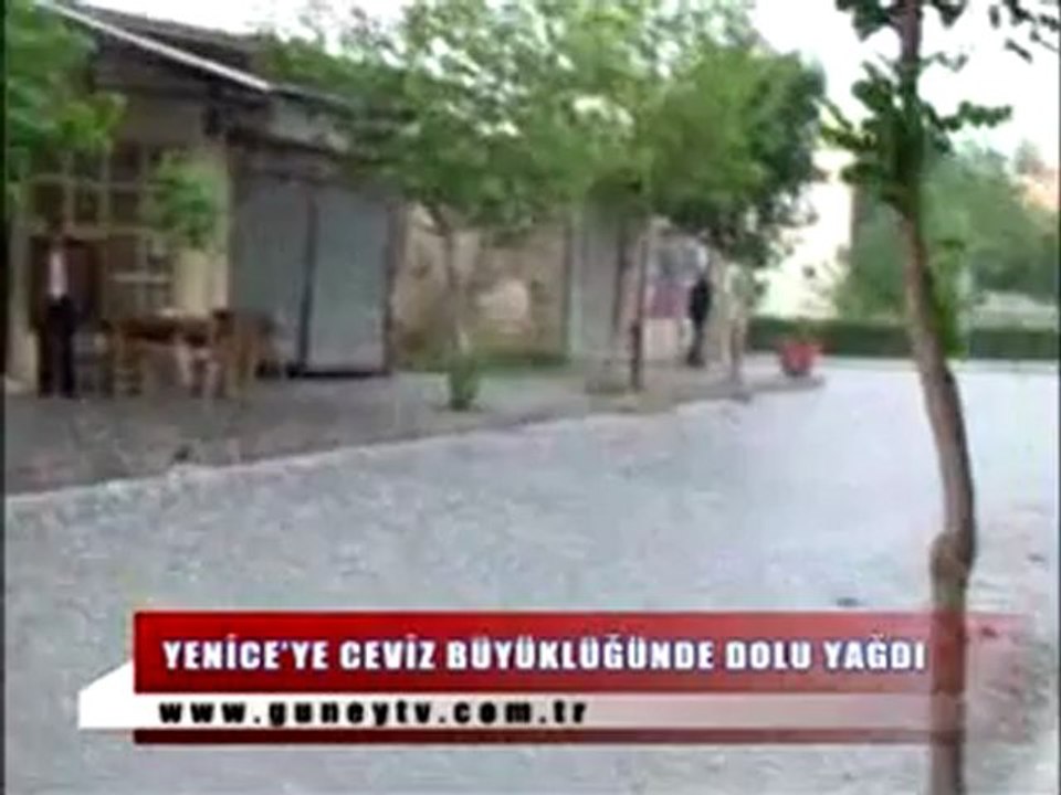 Yenice'ye Ceviz Büyüklüğünde Dolu Yağdı