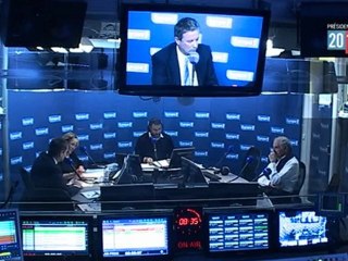 Dupont-Aignan répond aux Français