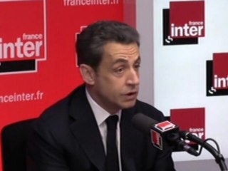 Sarkozy : "Vanneste a été exclu de l'UMP". Vraiment ?