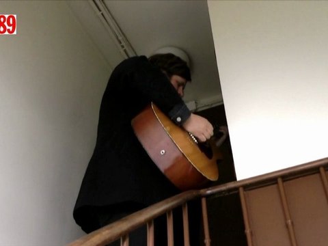 Rover interprète Tonight pour Rue89