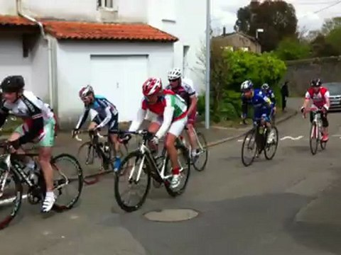 Saison 2012 - Frossay D3-D4 - der. tour 02