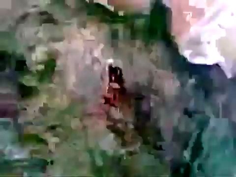 فري برس ريف دمشق كـفـربـطـنـا اصابة طفل بالرأس برصاص الامن16 4 2012 Damascus