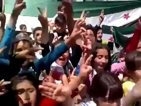 فري برس ادلب كفرنبل أزهار كفرنبل وأجمل هتاف 16 4 2012 ج2 Idlib