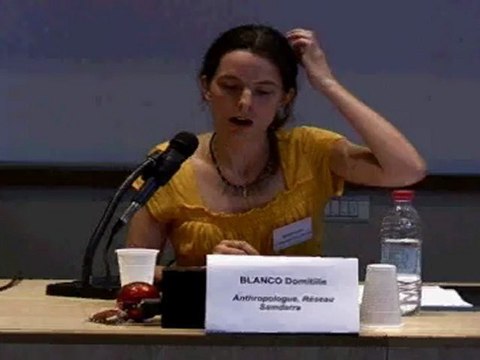 Colloque « Parents d'ici venus d'ailleurs » (Réseau Samdarra) - Présentation du livre « Être parents ici quand on revient de loin. Regards croisés sur la parentalité en exil ».