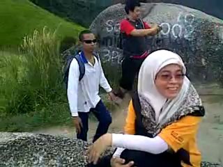 broga hill in semenyih, selangor, malaysia..11122011015