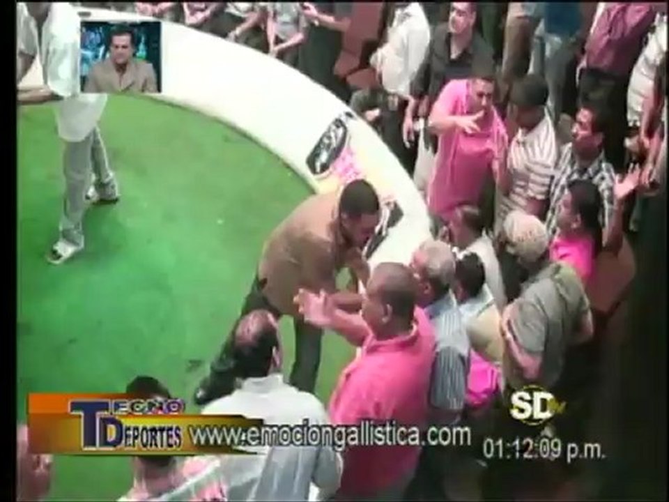 1era parte Programa TECNODEPORTES  Jugada Santiago Lunes 2 de Abril del 2012 , Jugada la cual fué cubierta por Manuel Perelló .-