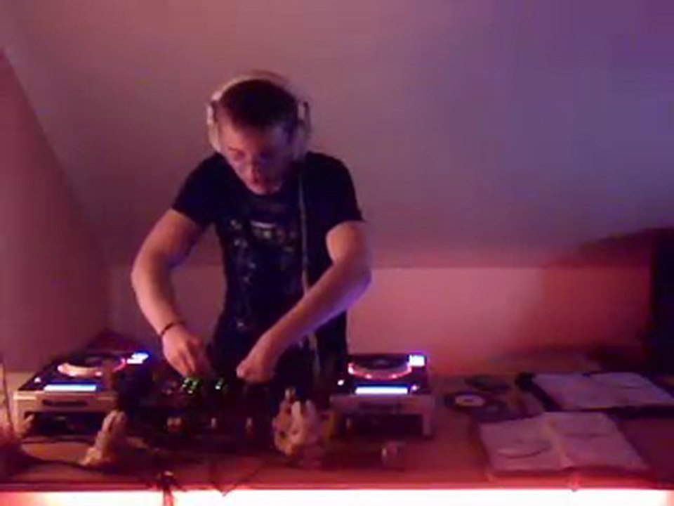 Ryan Reverb - Podcast #8 [Hard Electro]