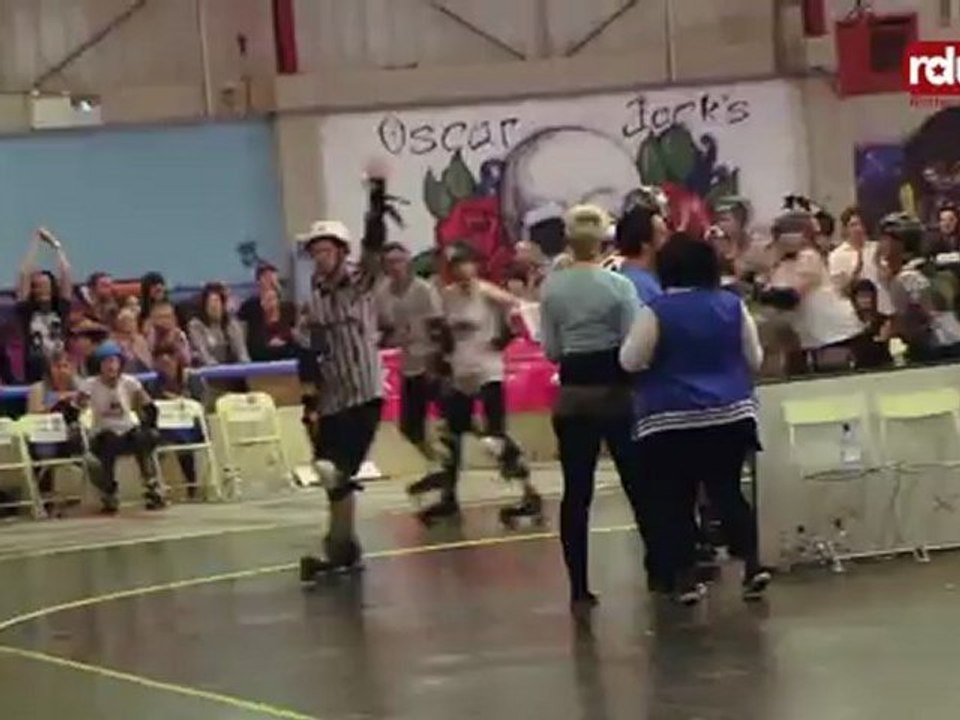 Brighton Rockers Roller Derby vs Dublin Rollergirls Last Jams 1610