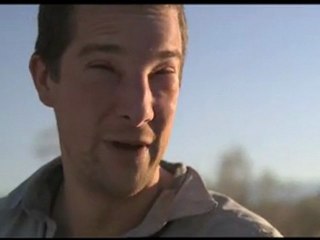 Born Survivor - Piqure à l'oeil qui enfle