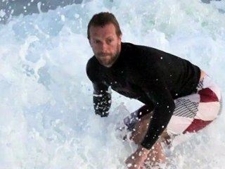 Chris Martin has hurt his foot