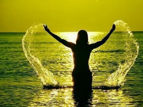 Sertab Erener - Akşam Oldu Hüzünlendim Ben Yine