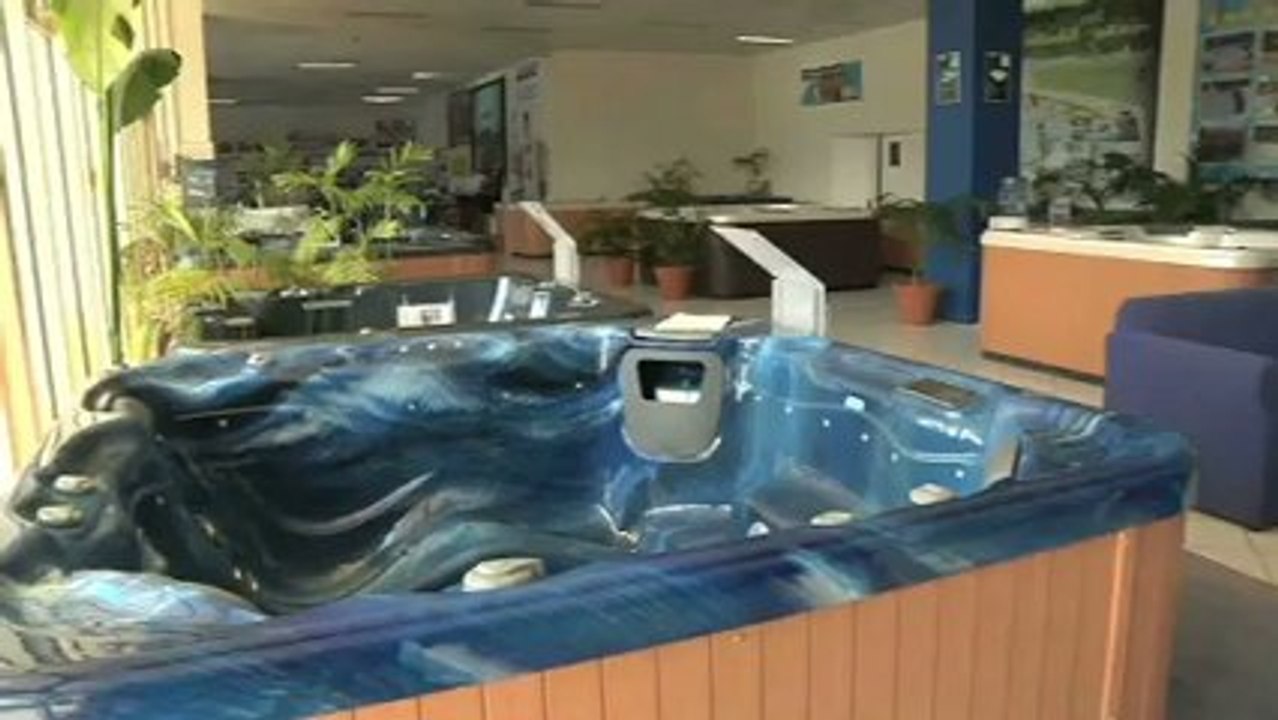 Pool Builders Loganlea Classic Pools QLD