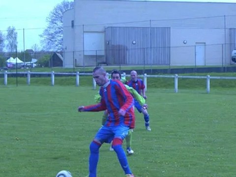 Football, 2e division: Breuil-le-Vert conserve ses chances de monter