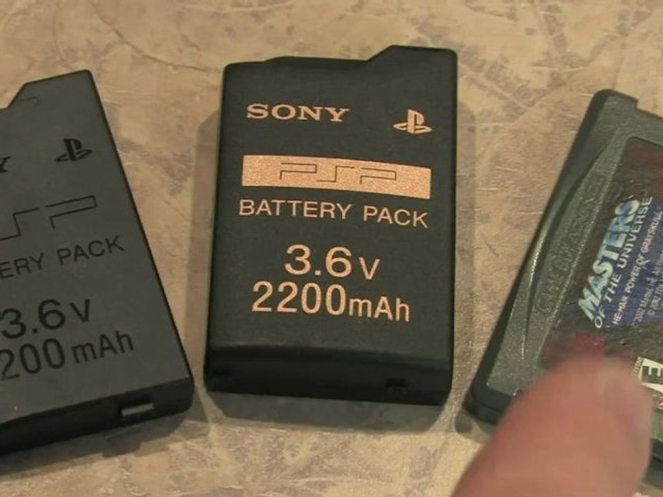 Classic Game Room - PSP EXTENDED LIFE BATTERY KIT review