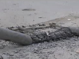 فري برس حلب عندان قصف اعمدة الكمهرباء Aleppo