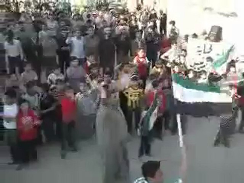 فري برس حلب تل رفعت احرار البلدة مظاهرة الثلاثاء 17 4 2012 جـ4 Aleppo