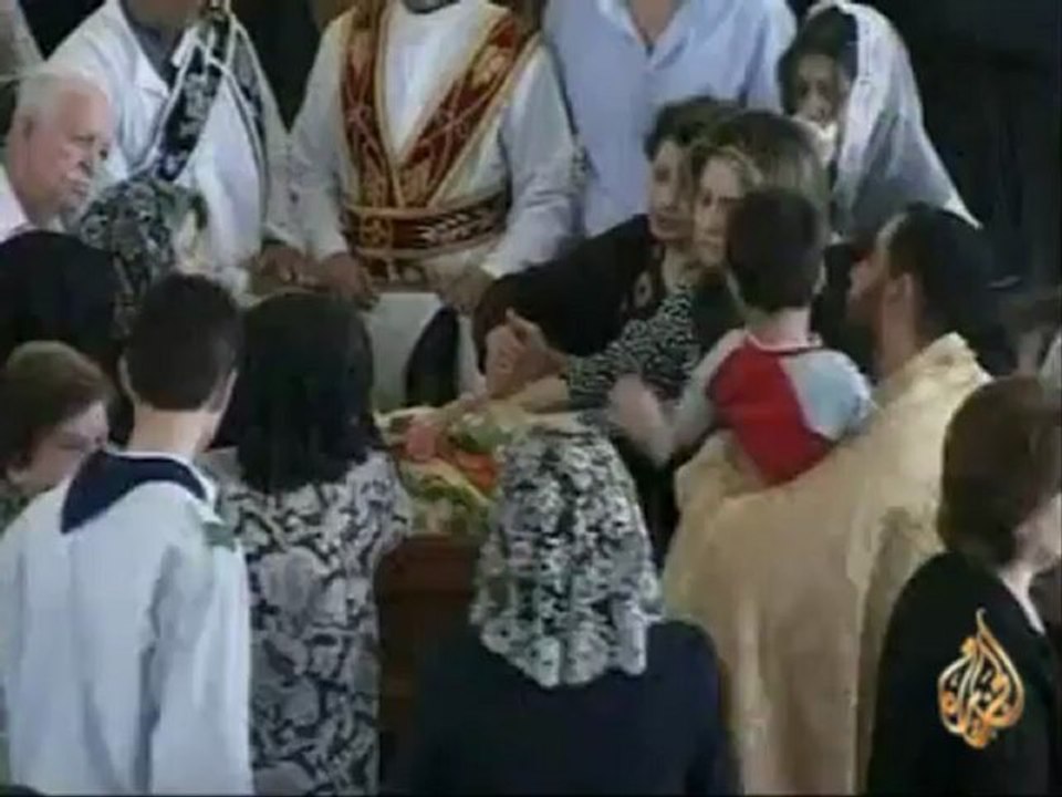 ألف عائلة عراقية من الطائفة المسيحية نزحت من مدينة الموصل،