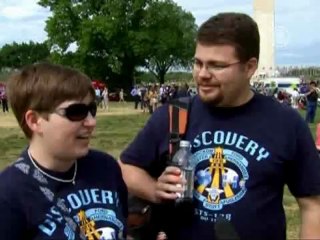 Шаттл Дискавери совершил прощальный полет