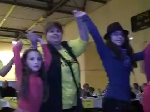 TELETHON 2011 : Handidanse, ruban, judo, Taekwendo, casse de briques & Hip Hop à BOLLWILLER, on se donne à fond ! (Haut Rhin - 68)