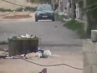 فري برس حلب تحرك الدبابات وسيارت الجيش داخل اعزاز 18 4 2012 Aleppo