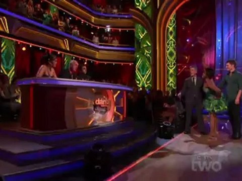 Gladys Knight & Tristan MacManus - Samba