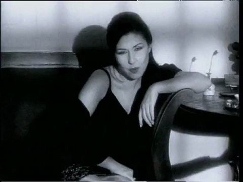 Nilüfer UNUT GİTSİN