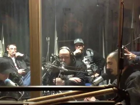 FURAX - NEKA - 10VERS - SWIFT GUAD FREESTYLE DE BASTARDZ SUR RADIO CAMPUS TOULOUSE LE 7.4.2012(part4)