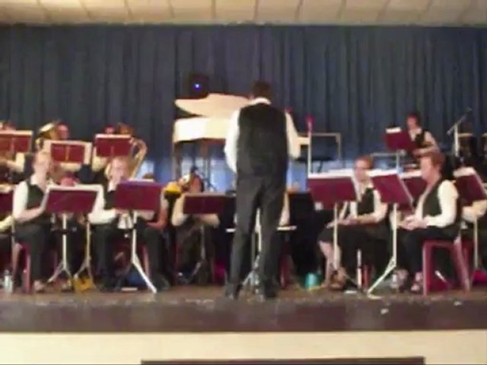 Harmonie de Viesly: interprétation de "je marche seul"