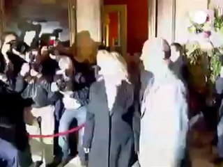 France calls for up to 400 Syria monitors