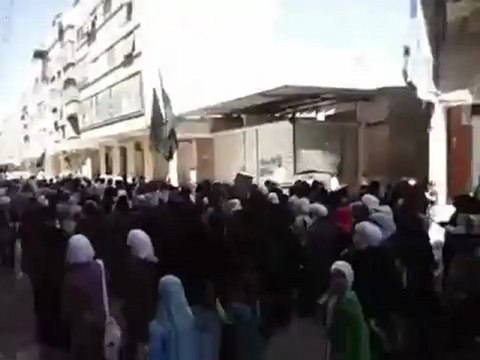 فري برس ريف دمشق دوما مظاهرة نسائية في دوما 19 4 2012 ج2 Damascus