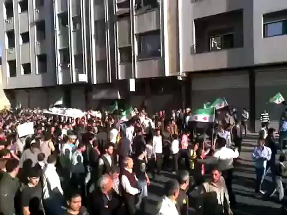 فري برس دمشق القابون تشييع الشهيد أنس ادريس 19 4 2012 ج2 Damascus