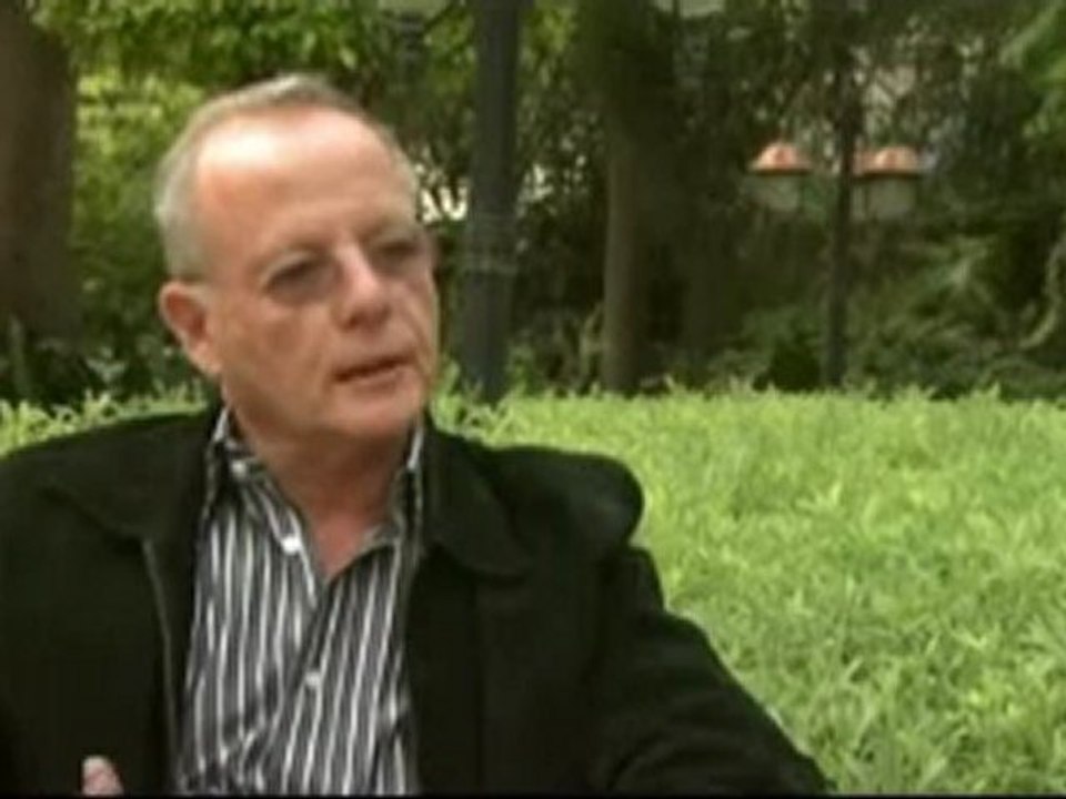 Activists demonstrate to keep Israeli settlements - 9 Dec 07