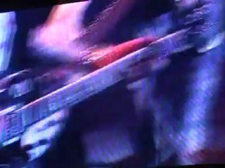 Leyendas del rock se unen en un recital cargado de energía en Asunción