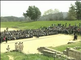 Intento de boicot en la ceremonia de la llama olímpica