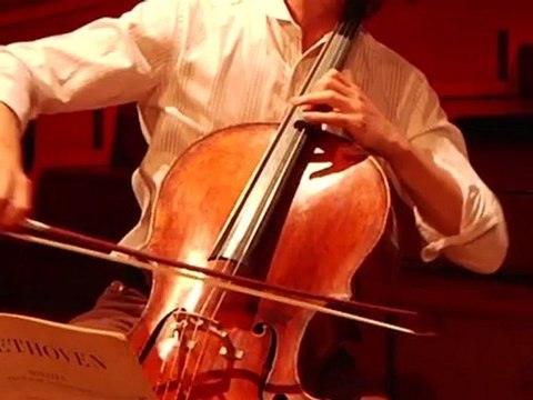 Jean-Guihen Queyras - 02-05-12