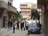 فري برس حماه المحتلة حي طريق حلب اطلاق رصاص على المتظاهرين 20 4 2012 Hama