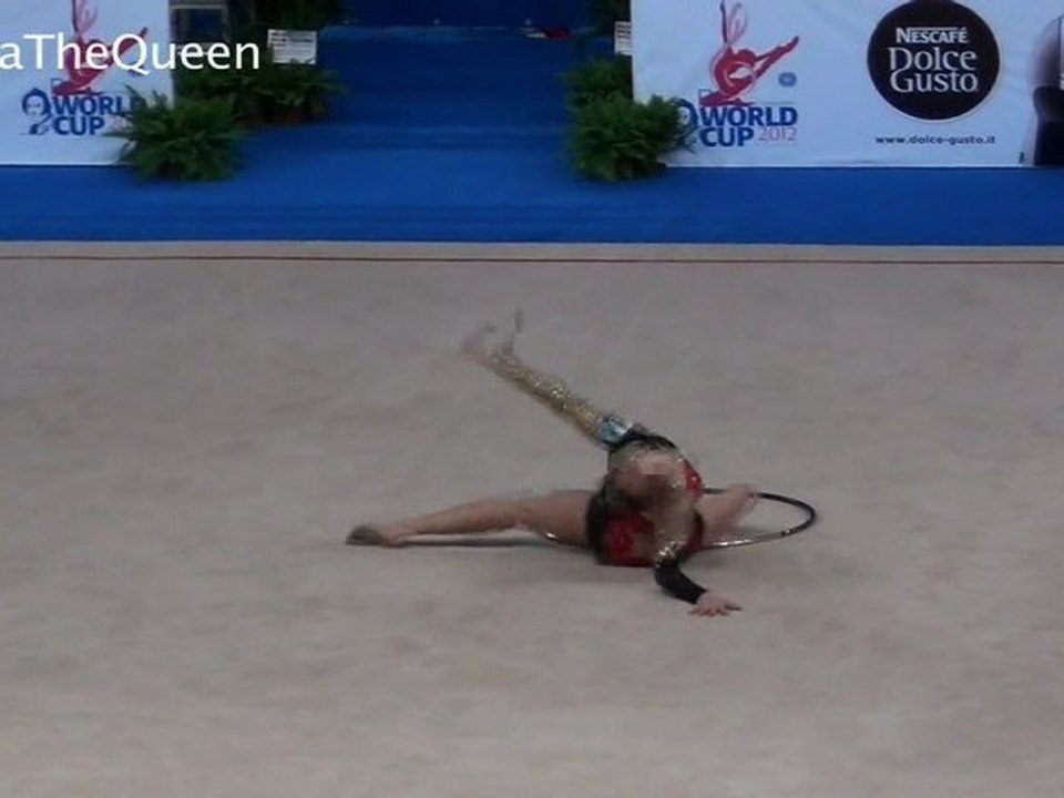Giulia Cecchetti 2012 WC Pesaro Q hoop