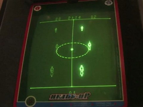 Classic Game Room : HEADS UP for Vectrex review